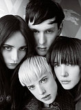 Burberry F/W 07.08
M: Agyness, Lily D, Kiera G, Morwenna C & Georgia
Ph: Mario Testino